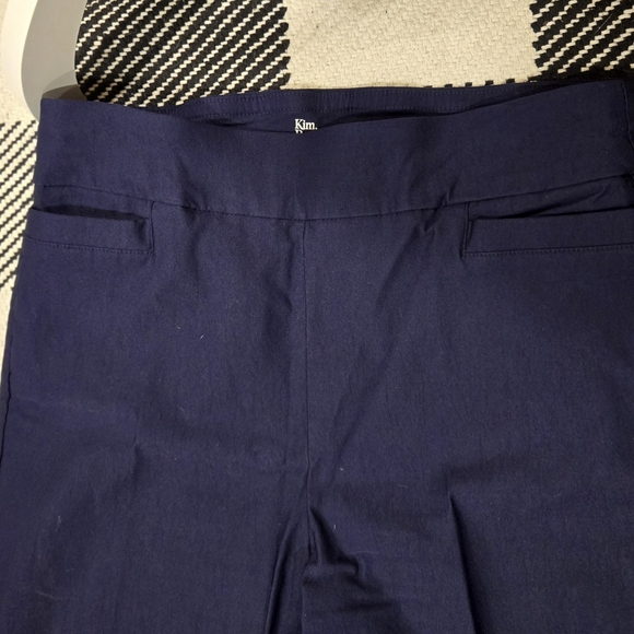 Kim Roger's, Navy, women's pant, size 12 Average - Picture 2 of 5